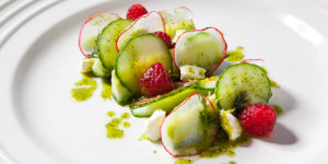 Raspberry_Cucumber_and_Dill_Salad